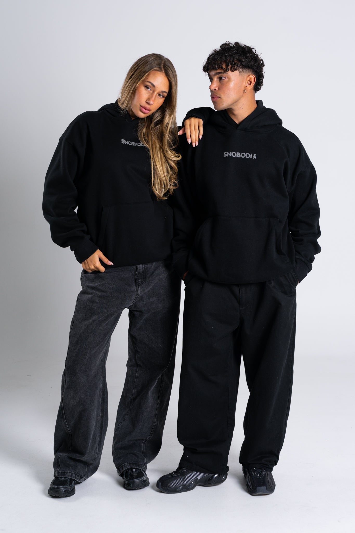 Venture Hoodie - Black