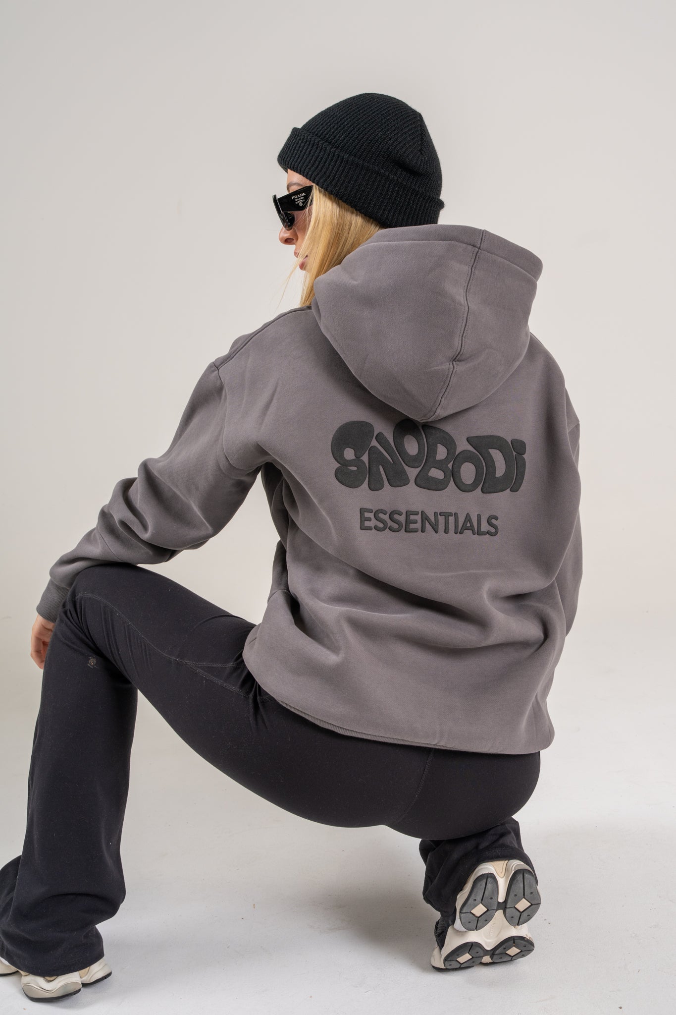 Venture Hoodie - Dark Grey