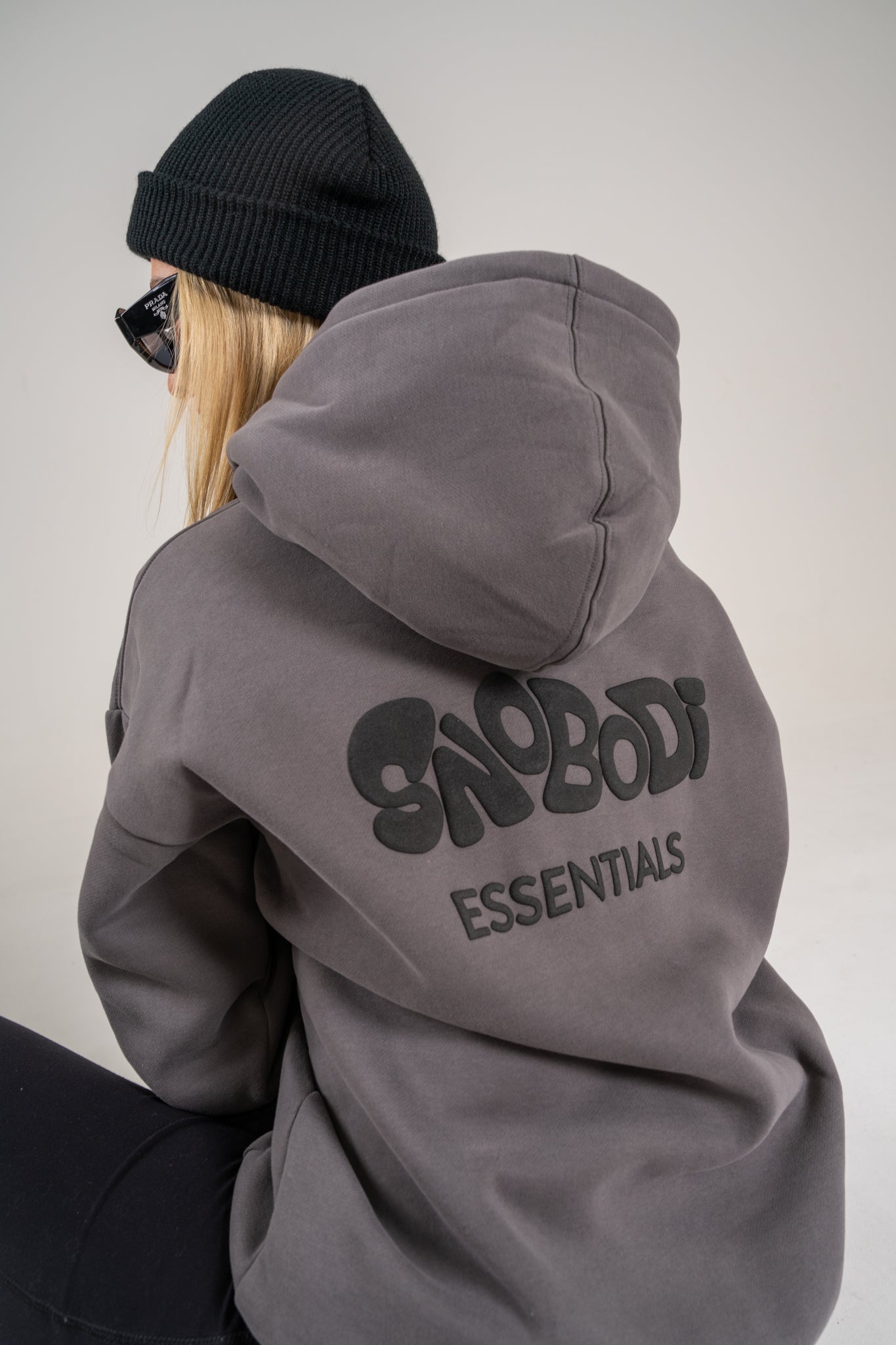 Venture Hoodie - Dark Grey