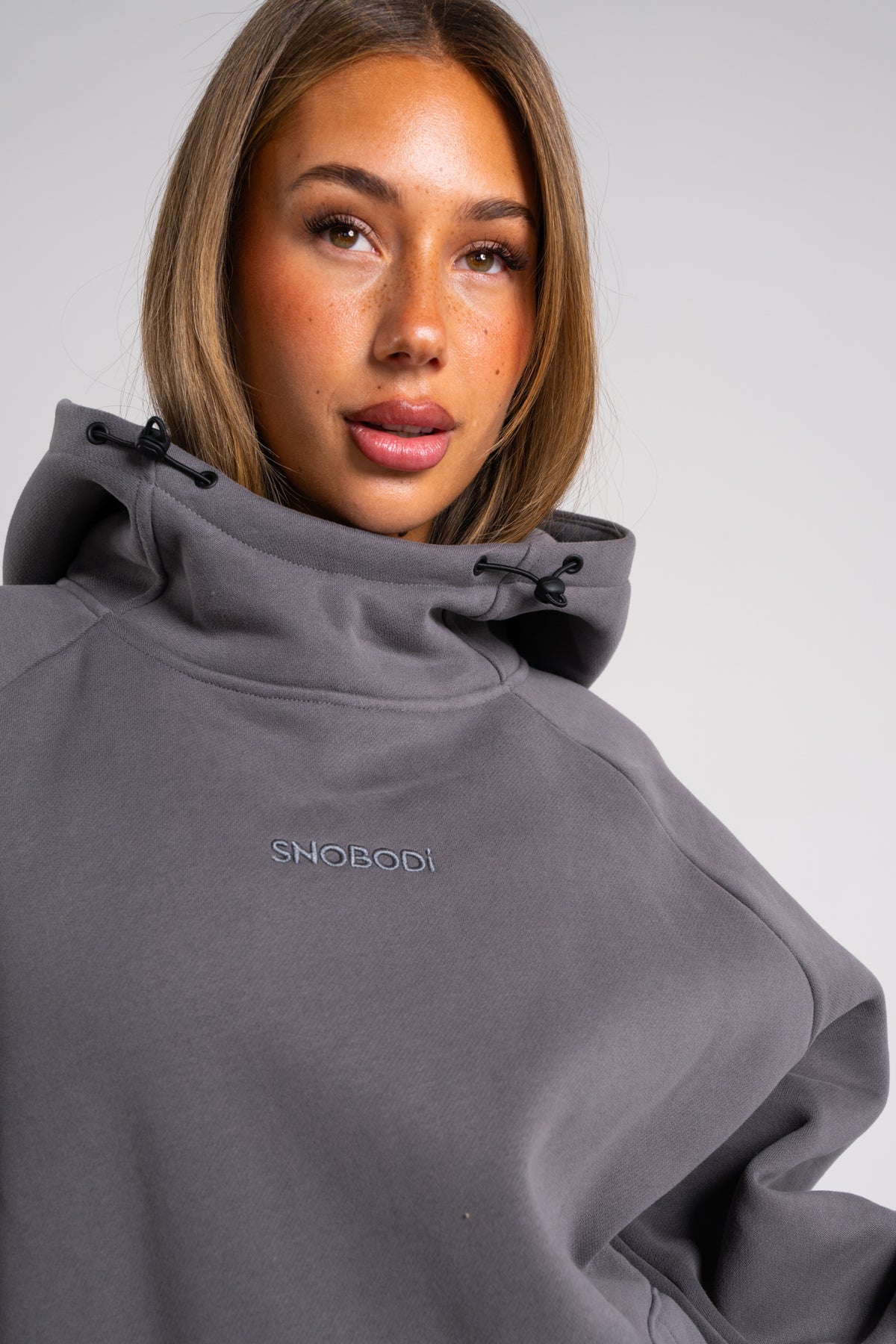 Peak Hoodie - Charcoal